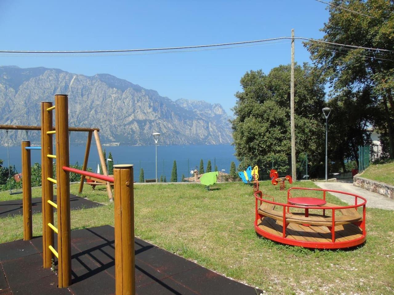 Finestra Sul Lago Malcesine Apt Riva Εξωτερικό φωτογραφία